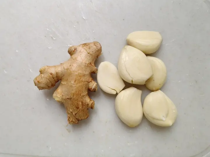 牛腩炖土豆 第 2 步
