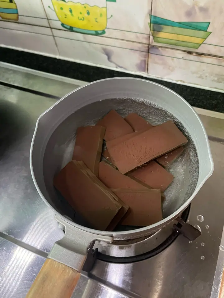 韭菜炒鸭血 第 2 步