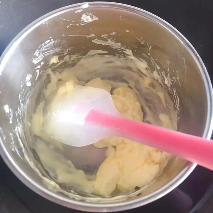 岩烧乳酪吐司 第 1 步