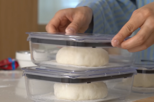 自制冷冻披萨饼底 第 9 步