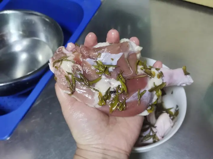 茶香陈皮鸭 第 2 步