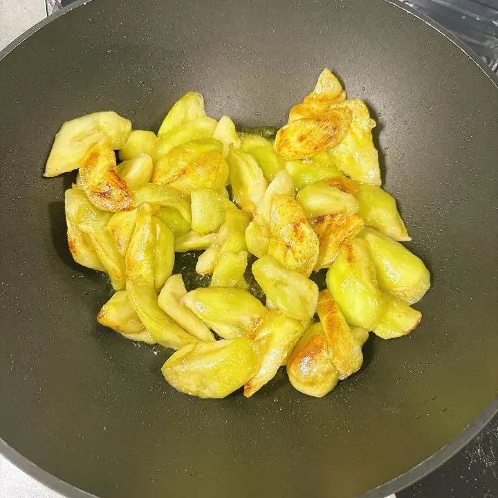 西红柿烧茄子 第 8 步