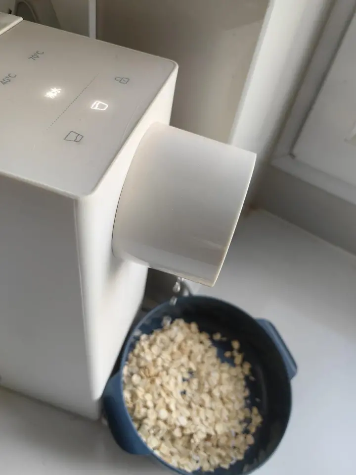 香蕉鸡蛋蒸燕麦 第 3 步