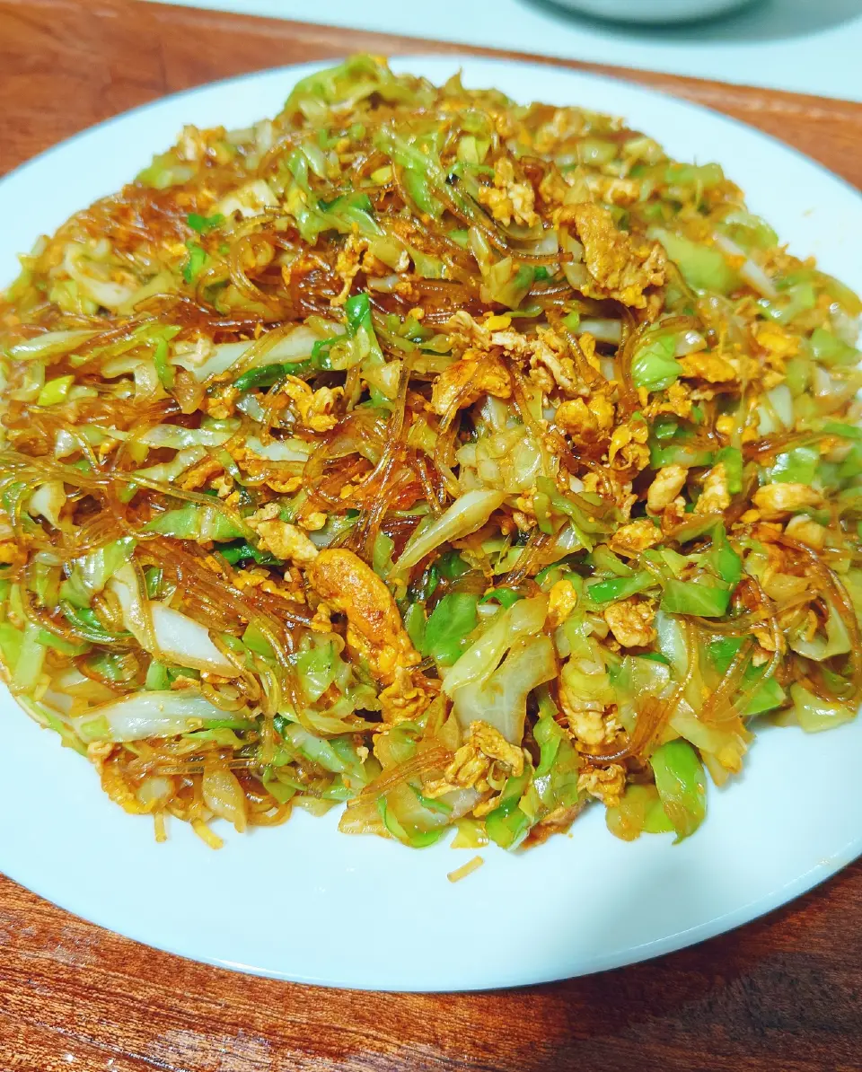 粉丝鸡蛋炒包菜成品图