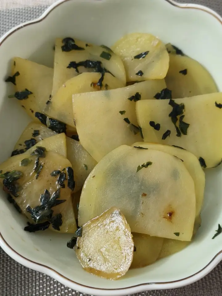 紫苏炒土豆片 第 6 步