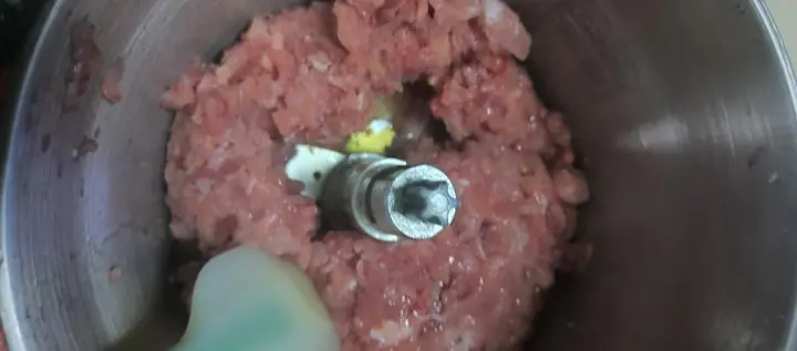 Q弹香菇肉丸 第 7 步