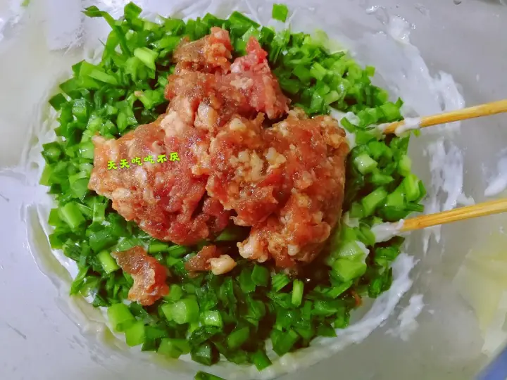 懒人发面韭菜肉饼 第 5 步