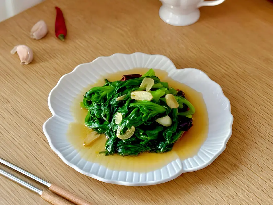 清炒冰草成品图