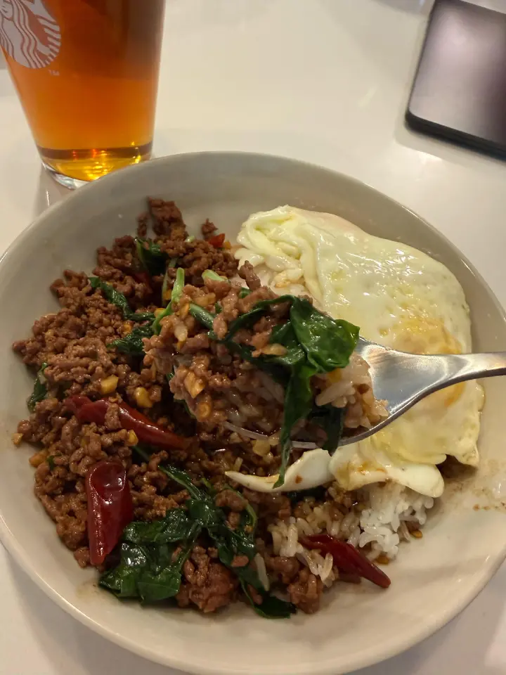 泰式打抛牛肉饭 第 10 步