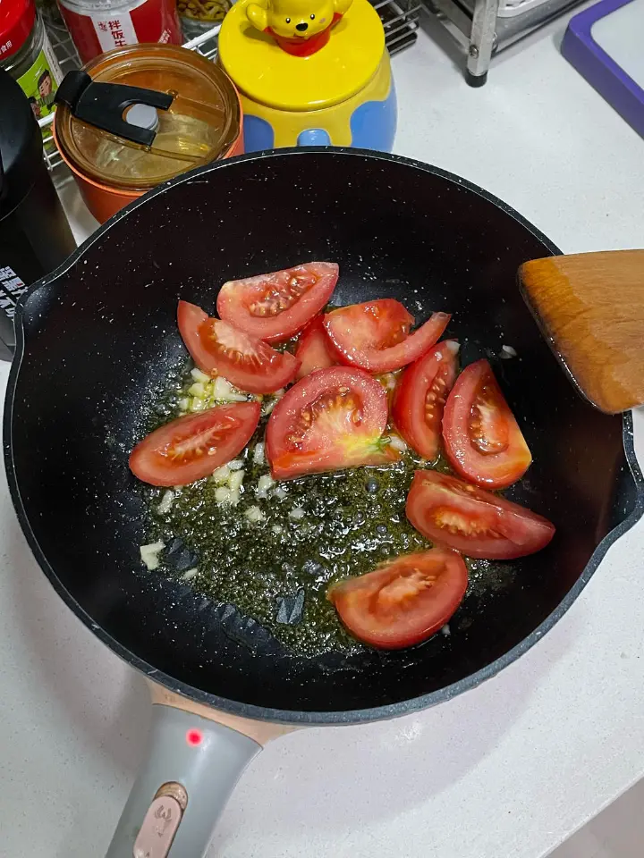 西红柿鸡蛋面 第 2 步