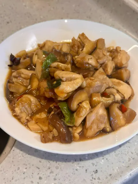 香菇滑鸡