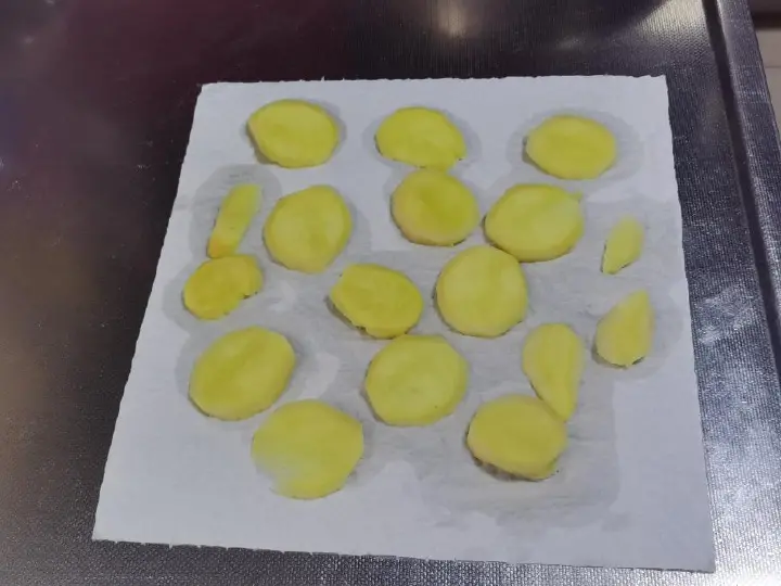 香葱小肉圆 第 3 步