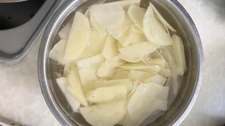 金汤酸菜鱼 第 1 步
