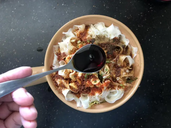 麻酱油泼面 第 11 步