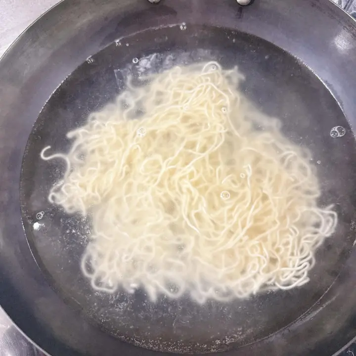 快手清汤面 第 9 步