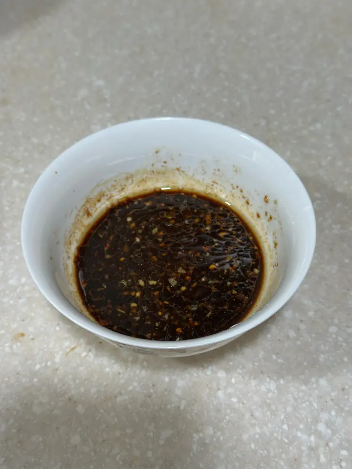 杏鲍菇木耳豆角炒蛋 第 5 步
