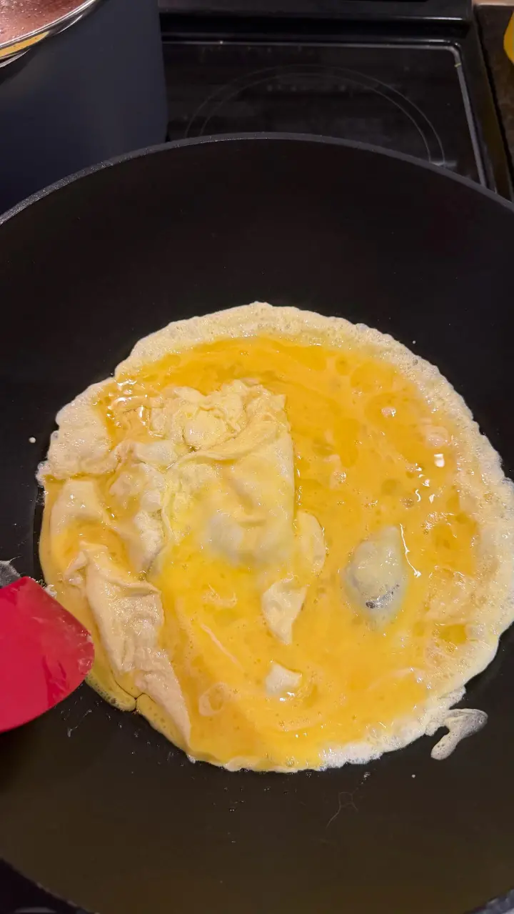 西红柿牛肉炒鸡蛋 第 5 步