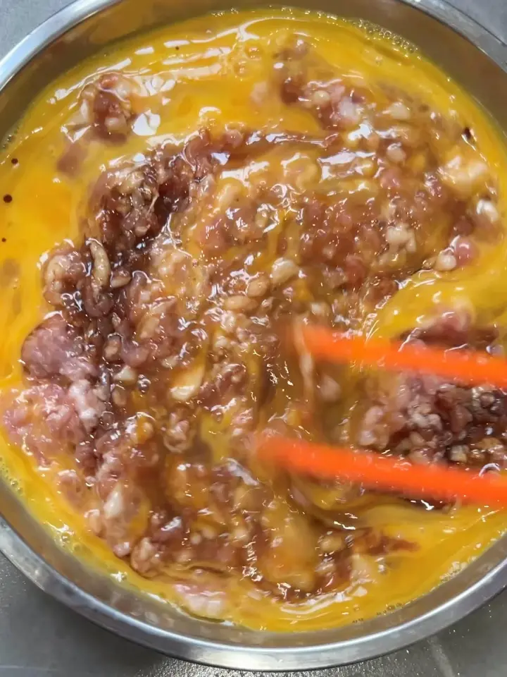 肉沫煎鸡蛋 第 3 步