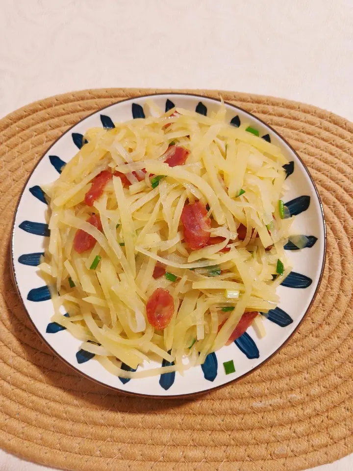 土豆丝炒腊肠 第 5 步