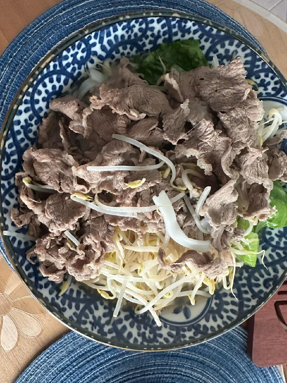 生烫牛肉河粉成品图