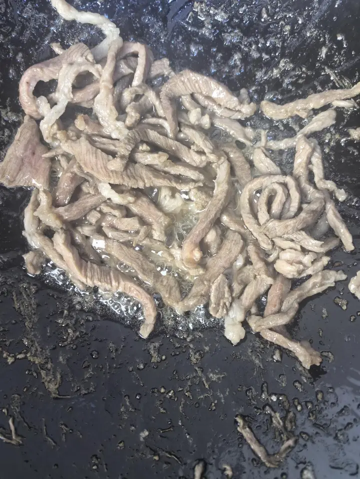 茼蒿炖干豆腐 第 6 步