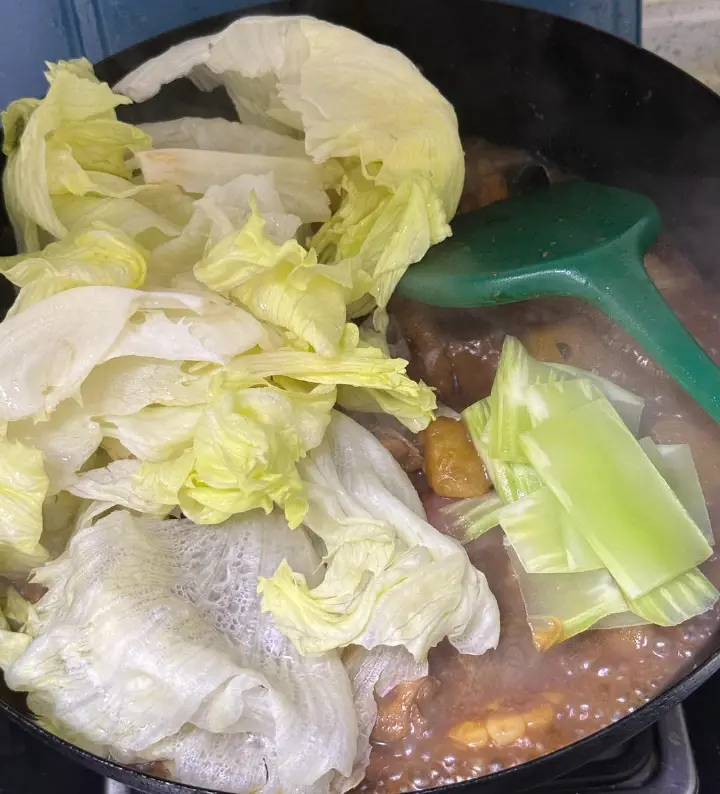 酱香鸡爪煲 第 11 步