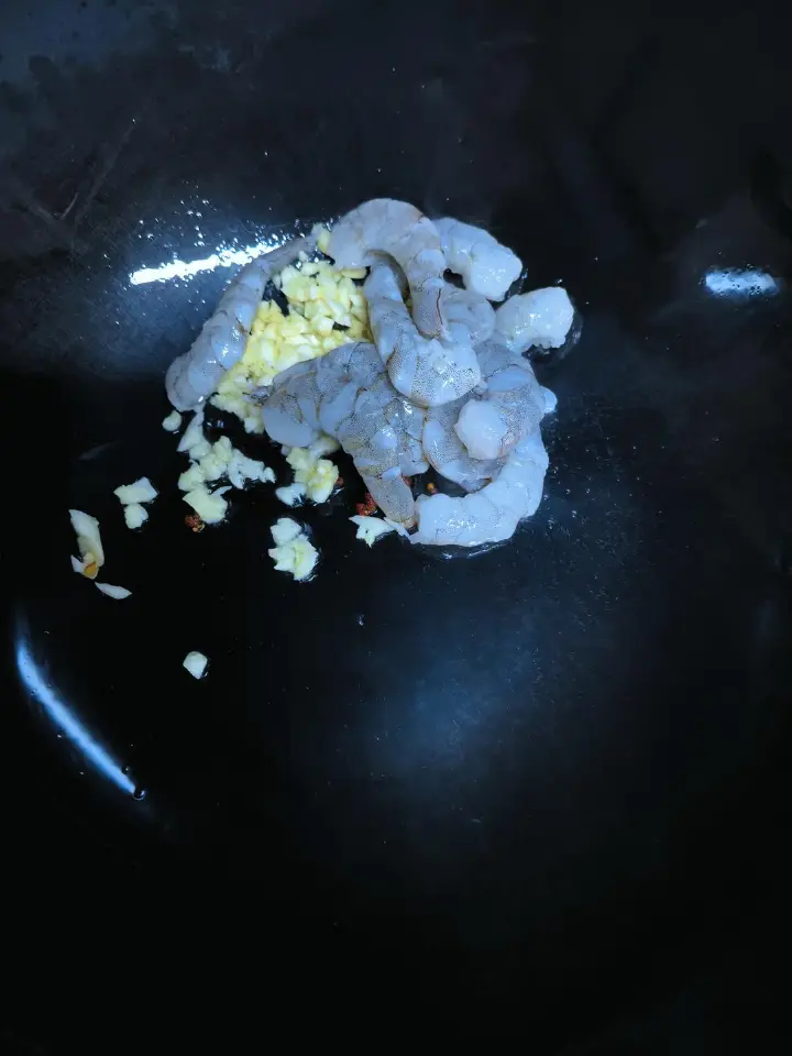 虾仁炒西兰花 第 13 步