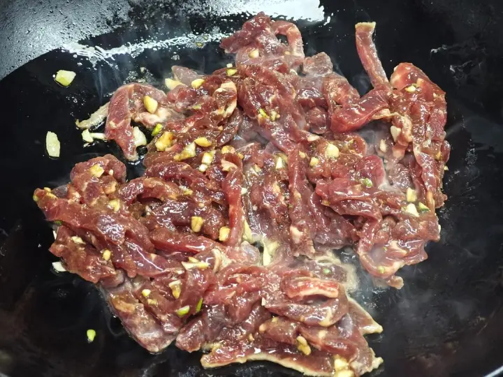 炒牛里脊丝 第 3 步