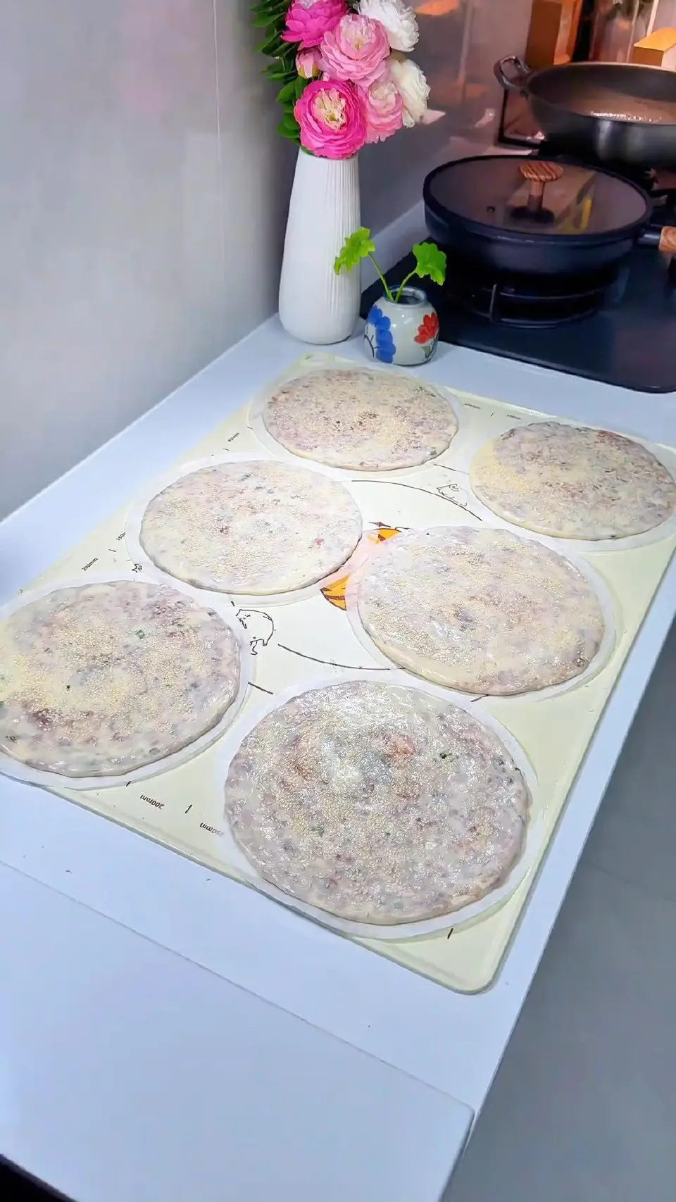 半烫面葱香肉饼成品图