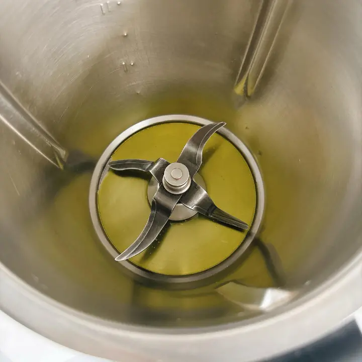 毛豆炒虾仁 第 2 步