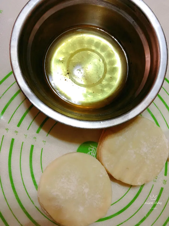 皮薄馅多的韭菜盒子 第 6 步
