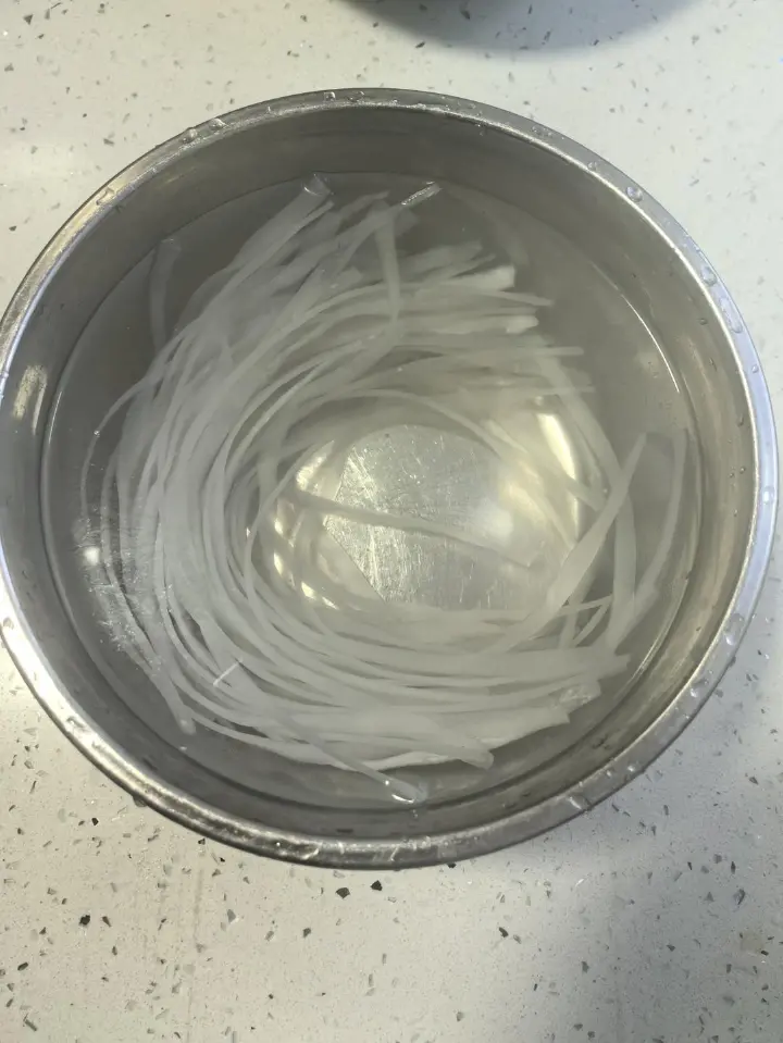 豆角炖粉条 第 5 步