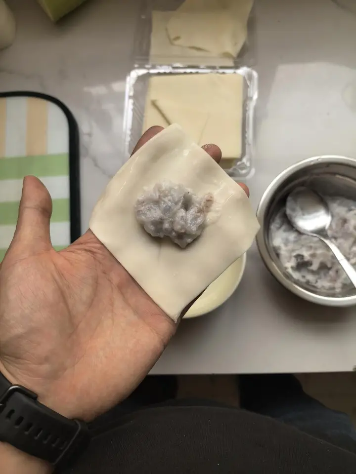 虾滑馄饨 第 2 步