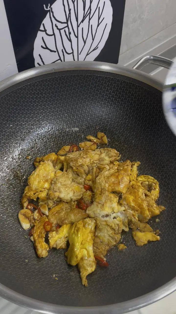 油爆醋炒蛋 第 4 步