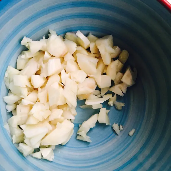 黑胡椒杏鲍菇牛肉粒 第 3 步
