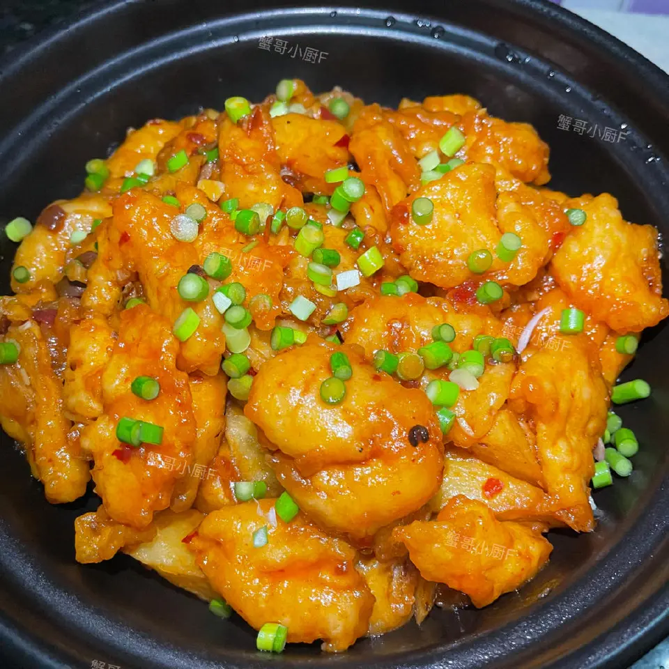 干锅土豆鱼片成品图