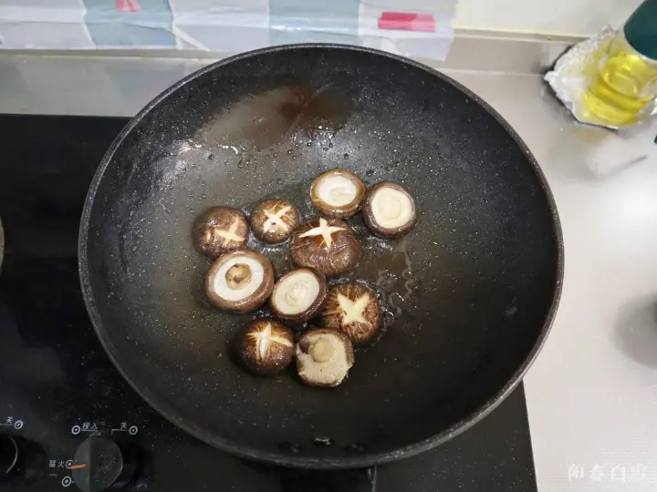 蚝油香菇青菜 第 10 步
