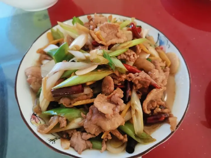 家常小炒肉 第 6 步