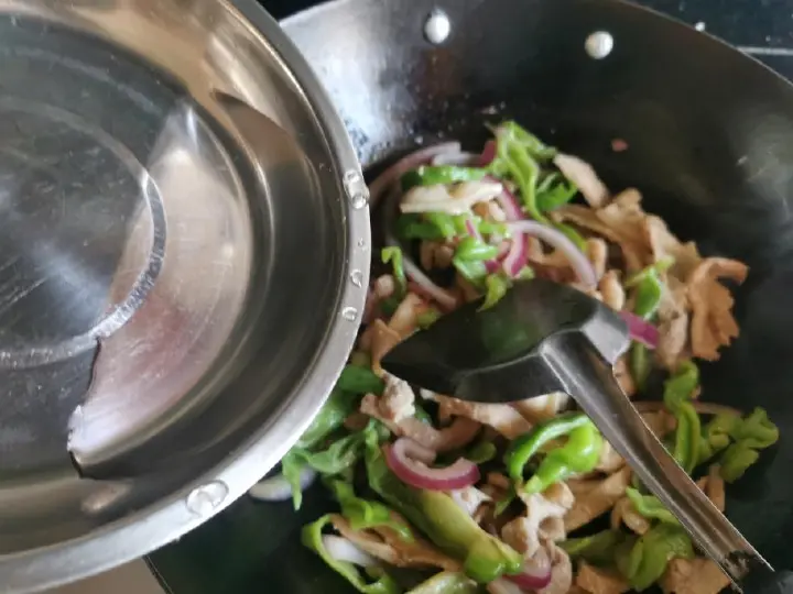 小炒松板肉 第 10 步