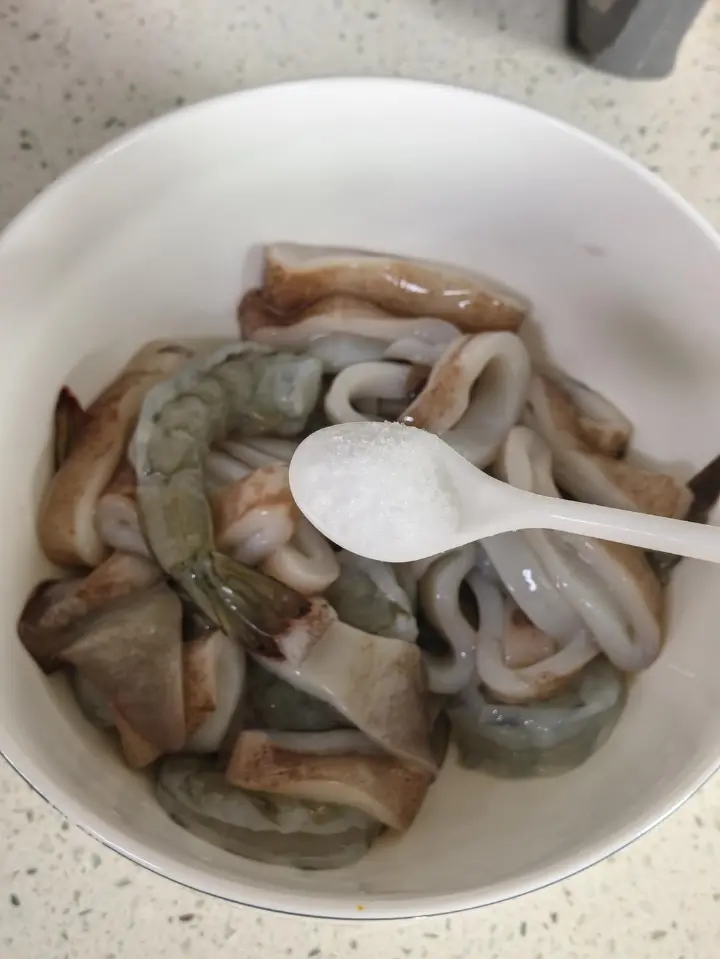 蒜蓉海鲜粉丝煲 第 11 步