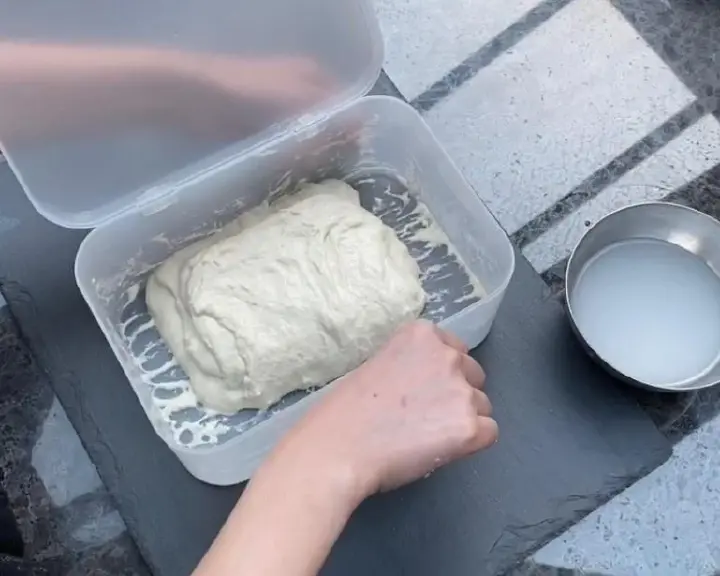 免揉恰巴塔欧包 第 25 步