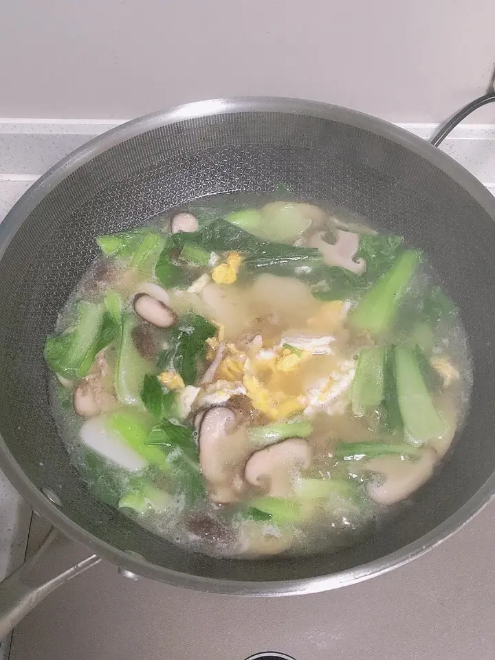 青菜肉丝年糕汤 第 4 步