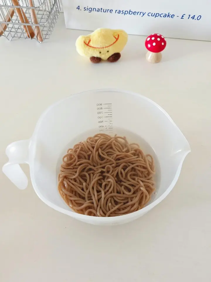 多彩鸡丝凉面 第 4 步