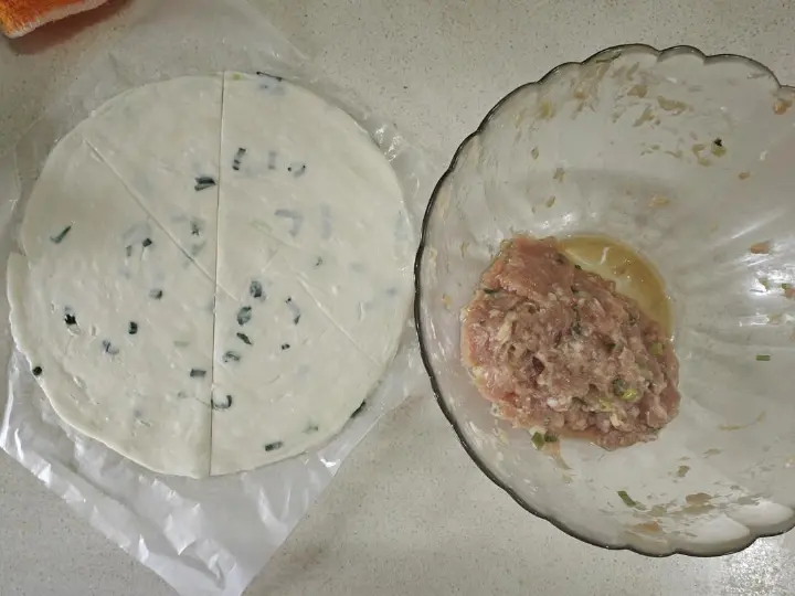 快手猪肉锅盔 第 1 步