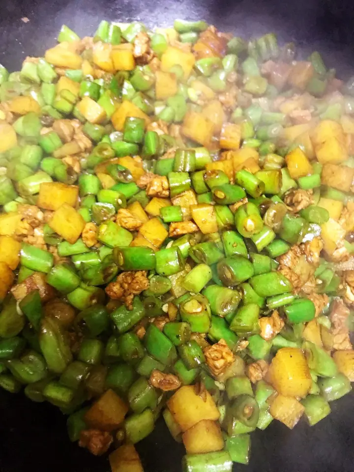 豆角土豆焖饭 第 6 步