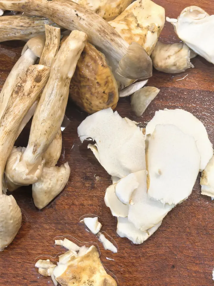 菌菇煲仔饭 第 1 步