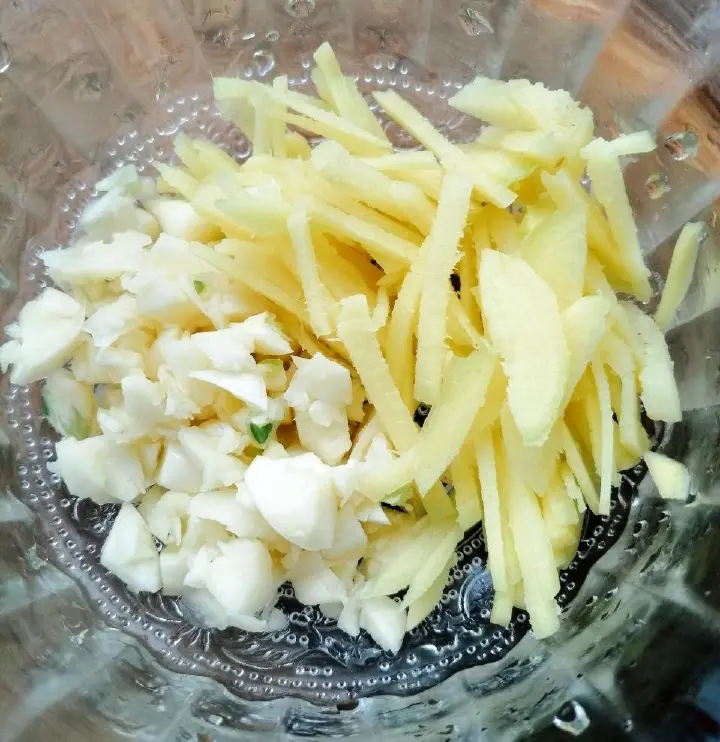 牛肉炒杏鲍菇 第 4 步