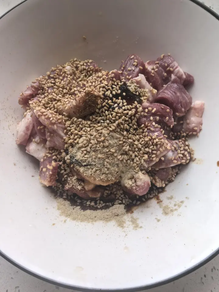 芝麻香烤梅花肉 第 10 步