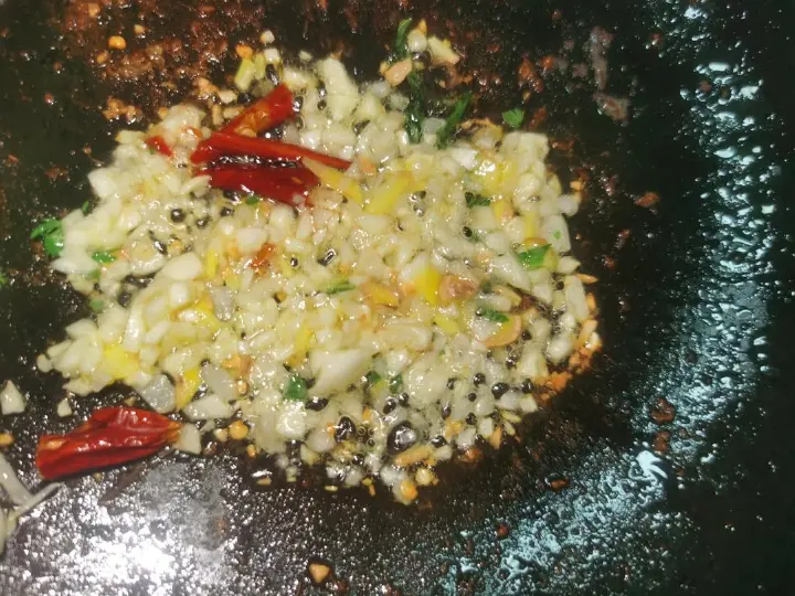 包菜炒肉片 第 3 步