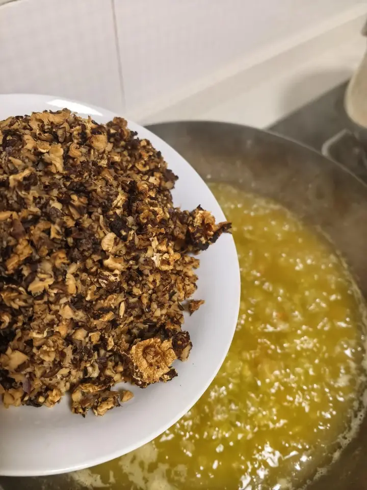 香菇牛肉辣酱 第 10 步